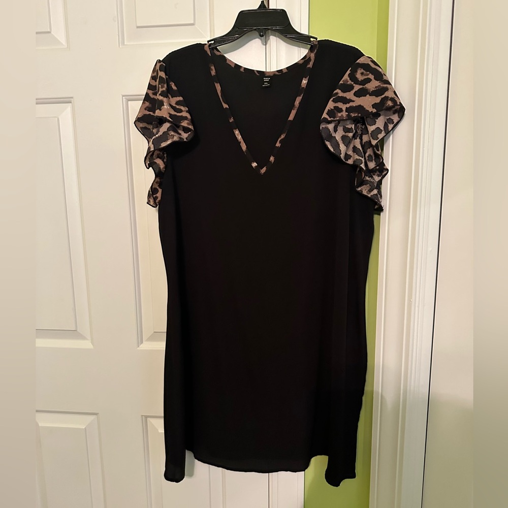 SHEIN Curve Black and Leopard Print Shift Dress with Belt Size 2XL